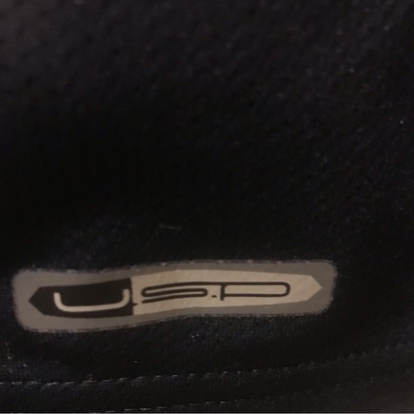 EUC RARE Puma Bordeaux Home Kit - Picture 7 of 7